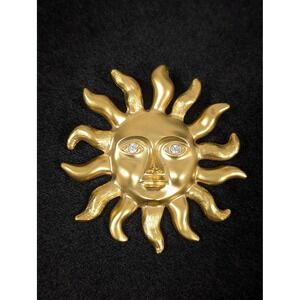 Vintage Avon Celestial Sun Face Brooch Gold Tone Radiant Sunburst Pin